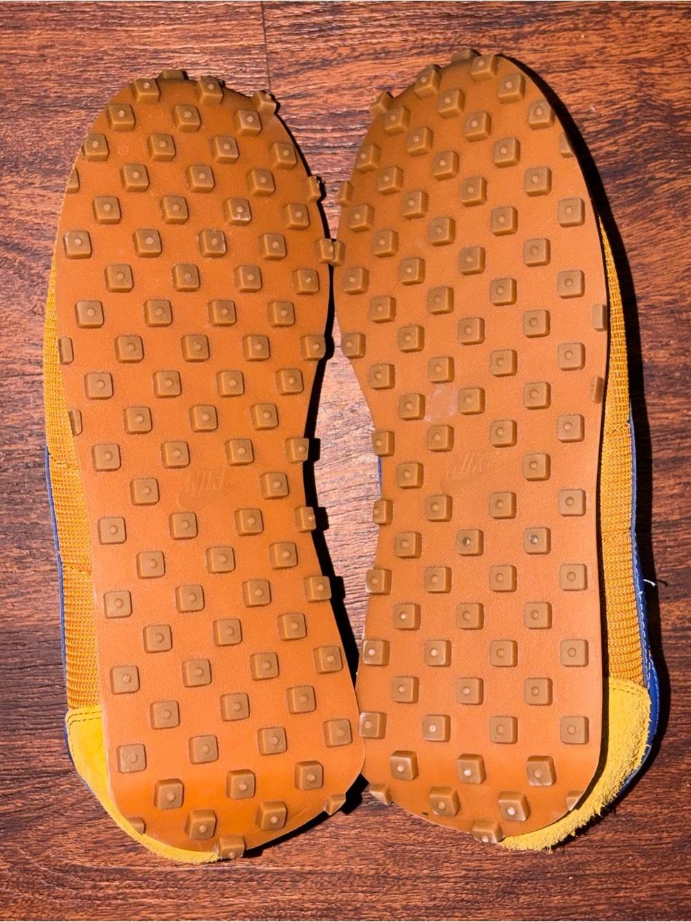Nike - Picture 13 of 13